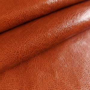 Tissu en daim synthétique en cuir PVC grain de litchi vietnamien pour housses de siège de voiture et canapé artificiel Utilisation polyvalente dans les sacs - Product Image 1