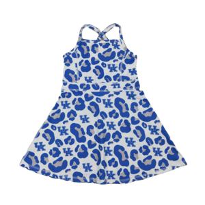 Robe de sport respirante à imprimé léopard pour petites filles, idéale pour le tennis et le yoga, avec short intégré, coupe trapèze, de la marque RTS University Football Team. - Product Image 1