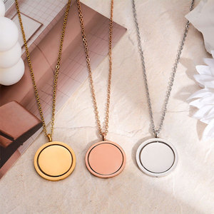 Collier minimaliste personnalisé en acier inoxydable 316L plaqué or 14k 18k, rotatif, pour femmes et hommes, gravure possible. - Product Image 2