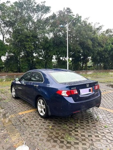 <span class=keywords><strong>Voiture</strong></span> d'<span class=keywords><strong>occasion</strong></span> <span class=keywords><strong>Honda</strong></span> Civic 2009, volant multifonction, palettes de changement de vitesse, grand écran de navigation, sièges chauffants - Product Image 3