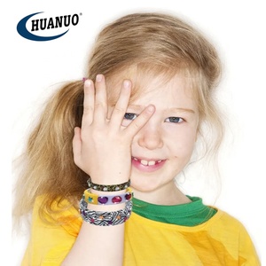 Pulsera de juguete hecha a mano para niñas, pulsera de diseño creativo - Product Image 3