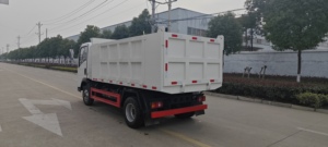 4*2 Sinotruck HOWO 116HP Euro2 LHD 6 + 1 Roues <span class=keywords><strong>camion</strong></span> léger <span class=keywords><strong>camion</strong></span> à <span class=keywords><strong>benne</strong></span> basculante en vente - Product Image 4