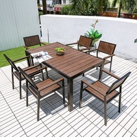 Ensemble de table et de chaises de restaurant en gros, ensemble de salle à manger rectangulaire en plastique et bois pour jardin, cour et extérieur