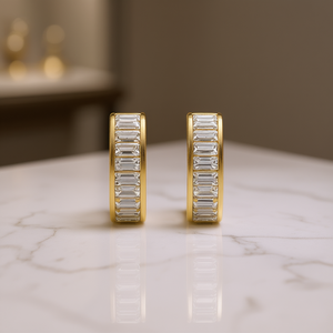 Orecchini a Cerchio E2272 in Oro con Cristalli Taglio Smeraldo, Gioielli da Donna alla Moda per Feste, Stile Classico - Product Image 2