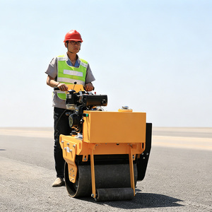 Compacteur routier à tambour unique haute efficacité pour la compactation des routes et des barrages - Product Image 4