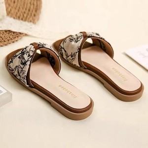 Sandalias de Mujer con Cordones y Punta Abierta, Diseño de Tiras, Parte Superior de Cuero Genuino, Entresuela de Goma Resistente, Tendencia de Moda para Primavera, Verano y Otoño - Product Image 4