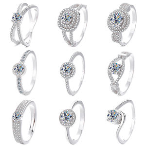 Anillo de Compromiso Romántico para Mujer de Alta Calidad con Moissanita D VVS Talla Brillante en Plata de Ley 925, Joyería al por Mayor para Bodas - Product Image 3