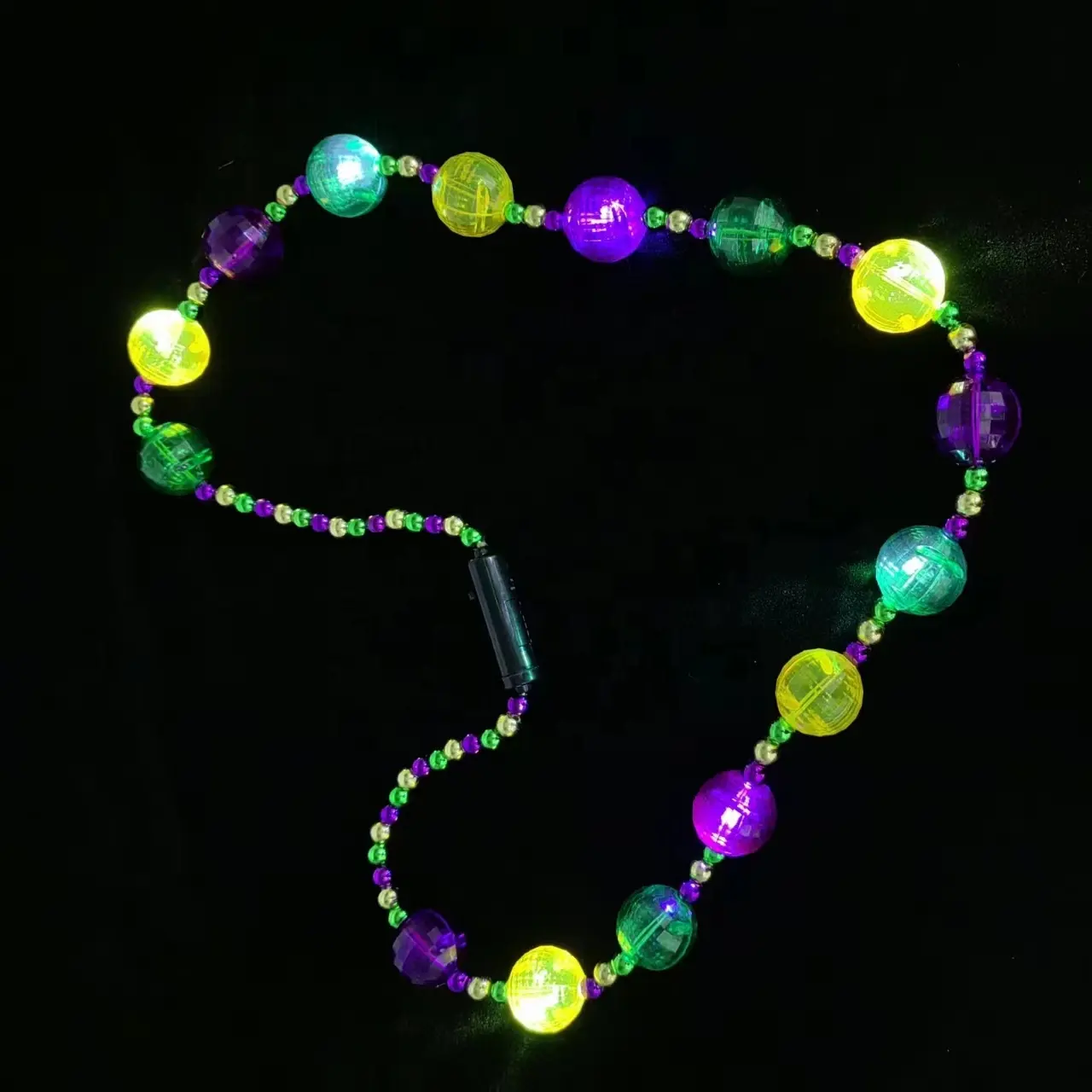 Mardi Gras 비즈 여성 LED 깜박이 목걸이 파티 용품 사용자 정의 축제 장식