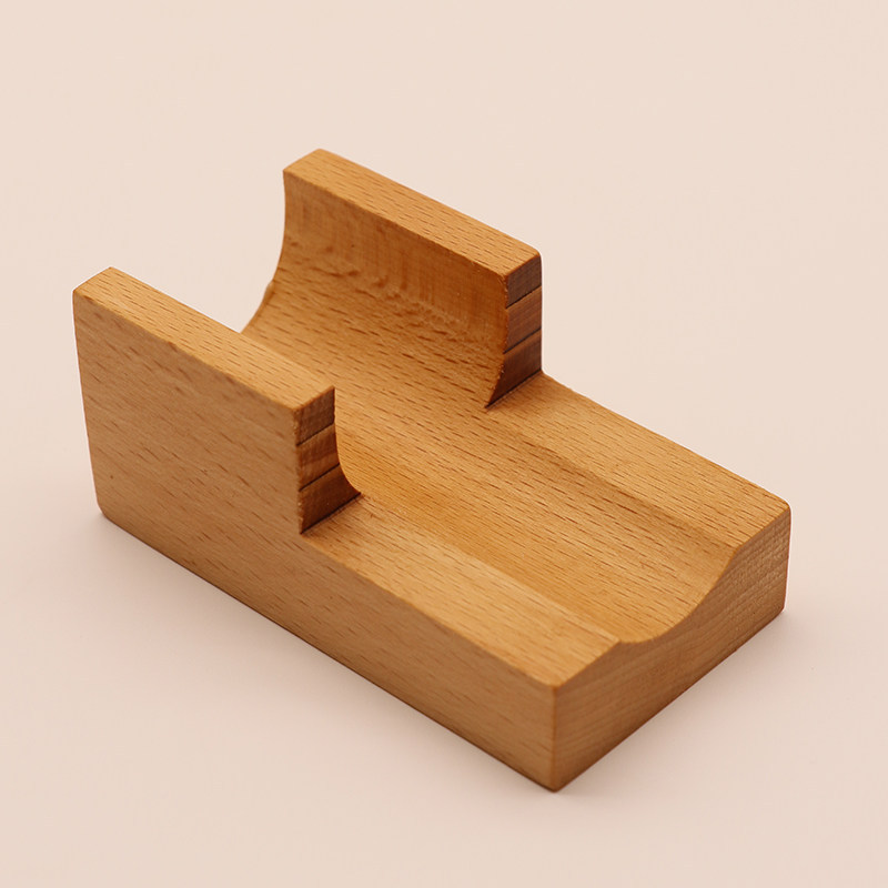 Estante en forma de U de un solo compartimento, de madera de haya.