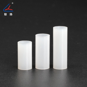 Columna espaciadora hueca de nylon Lianyang 6-4, columna redonda de plástico aislante para elevación e izolación - Product Image 1
