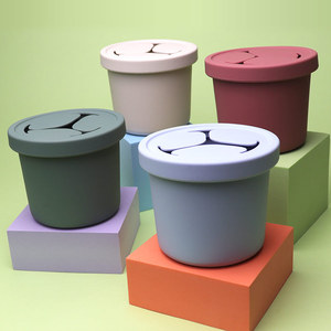 Tasse à collation en silicone de qualité alimentaire sans BPA, anti-fuite, pour bébés de 0 à 12 mois, corps droit, style simple - Product Image 1