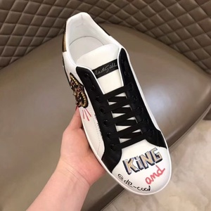 Designer graffiti white black <b>sneakers</b>, high-end street fashion style, comfortable casual walking footwear for men - Product Image 4