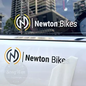 Penggunaan iklan stiker Transfer Logo cetak khusus otomatis stiker spanduk stiker kaca depan jendela mobil
