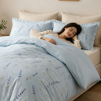 Parure de lit quatre pièces 100 % coton bleu clair à imprimé floral lavande, housse de couette, drap plat, taies d'oreiller, textile de maison, vente en gros