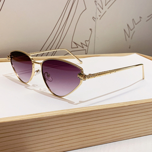 Lunettes de soleil de luxe œil de chat <span class=keywords><strong>serpent</strong></span> doré pour femme, monture triangulaire rétro, verres dégradés, protection UV400, lunettes de créateur tendance - Product Image 3