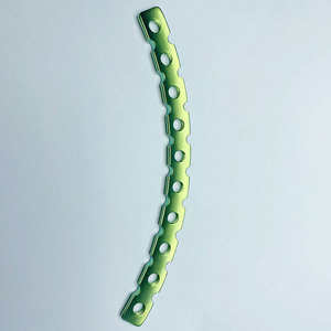 แผ่นล็อคโค้งไทเทเนียมสำหรับศัลยกรรมกระดูกและหน้ากาก วัสดุสำหรับการผ่าตัดและรักษาโรคกระดูก แผ่นล็อคแบบกรงพร้อมสกรูสำหรับการผ่าตัดกระดูก - Product Image 5