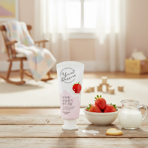 Nara Yam 60g Crema y Loción de manos hidratante con leche Sabor a fresa Fragancia similar al postre para pieles secas - Product Image 3