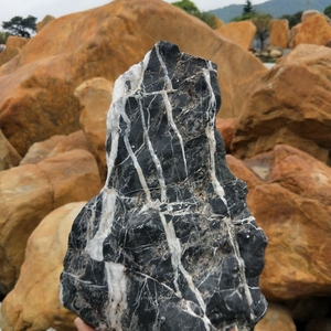 Moderne milieuvriendelijke blauw-zwarte drakenstenen voor aquariumdecoratie, rechtstreeks van de fabriek voor aquariumlandschapsarchitectuur. - Product Image 4