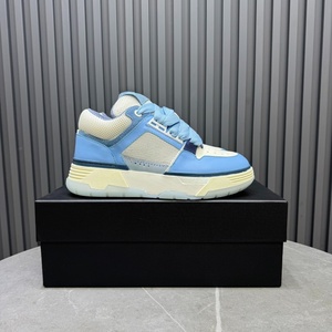 Zapatos Deportivos de Hombre con Empeine Alto de Cuero Repujado, Puntera Perforada, Entresuela y Suela de Goma con Absorción de Impactos Amiris - Product Image 3