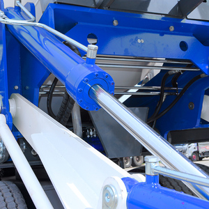 Precios de buena calidad, camión de ingeniería, máquinas mezcladoras de concreto portátiles de carga automática - Product Image 2