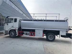 Dong Feng Mini camión <span class=keywords><strong>de</strong></span> reparto <span class=keywords><strong>de</strong></span> combustible 12000L Litros Camión cisterna <span class=keywords><strong>de</strong></span> combustible para la venta - Product Image 3