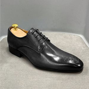 Chaussures à lacets de luxe pour hommes en cuir véritable, teintes à la main, design magnifique, fabrication artisanale, chaussures pour hommes pour la marche quotidienne en plein air - Product Image 4