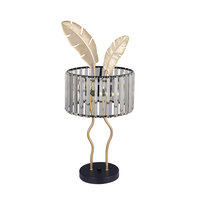 Design moderne PT24008 Lampe de table électrique Salon 2 * G9 Support de lampe 110-240V Crystal Strip Shade Black Gold Metal High CRI 90