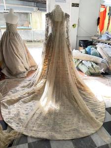 Robe de reine, coupe A, col carré, luxe, strass, cristal, manches longues, perles, robe de scène avec <span class=keywords><strong>voile</strong></span> - Product Image 5