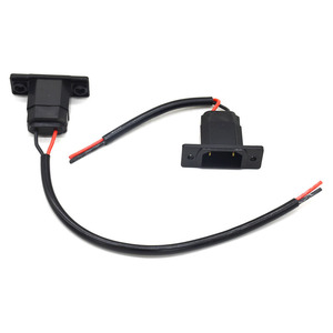 Su misura in PVC nero guaina filo acqua/presa di corrente a iniezione grande spina di ricarica elettrica tre cablaggio elettrico - Product Image 3