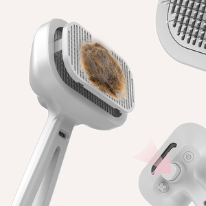 Nuevo peine de baño para mascotas para gatos, Masaje para perros y removedor de pelo, cepillo de limpieza en aerosol, producto de aseo para mascotas - Product Image 6