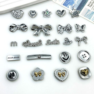 เครื่องประดับรูปหัวใจประดับเพชรเงิน โบว์  สำหรับตกแต่งเคสมือถือ DIY ด้วยอีพ็อกซี่ - Product Image 3