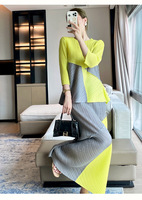 Ensemble décontracté pour femme, haut à manches courtes et jupe longue plissée, coupe ample, élégante, design chic, motif en polyester