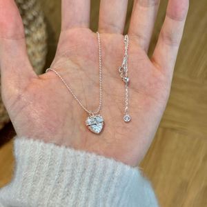 Collar de Plata de Ley con Cadena de Eslabones y Colgante en Forma de Corazón Abrible con Circonita 5A, Diseño Especial Dylam para Mujer - Product Image 6