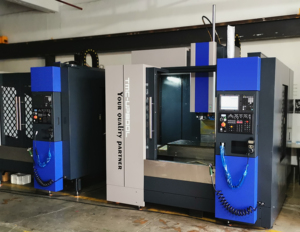 OEM UP800 Centro de mecanizado CNC de servicio pesado <span class=keywords><strong>Dongguan</strong></span> Alta calidad Alto rígido Tres rieles duros Mecanizado vertical en blanco Siemens BT40 - Product Image 6