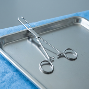 Forceps à tissus manuels Allis 19 cm 5x6 dents |   Pinces chirurgicales en acier inoxydable de haute qualité, utilisées pour les tissus lourds, certifiées CE - Product Image 2