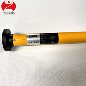 Sistema de persiana motorizada con batería de litio y rodillo inteligente veneciano Romano - Product Image 6