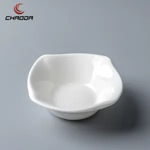 Unique Design Ceramic Dipping Plate Irregular 4 inch Porcelain Dipping Dishes For Restaurant
