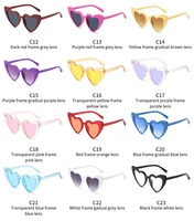 24 couleurs, nouvelle mode, vente en gros, lunettes de soleil roses en forme de cœur, lunettes de soleil pour femmes, lunettes de soleil en forme de cœur