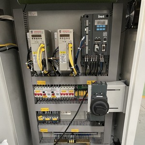 Torno CNC Horizontal para Metal CK6140/750 Controlado por Siemens, Diseño de Bancada Plana de Alta Resistencia con un Solo Husillo, Sistema de Control GSK - Product Image 5