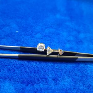 Boucles d'oreilles clous en argent poli avec serti en bézel rond brillant de 2,00 carats, tendance, solitaire, pour femme, idée cadeau pour mariage, anniversaire, fête - Product Image 5