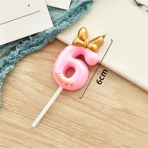 Creatieve Prins Prinses Modelleerkaarsen Rookvrije Ongeparfumeerde Verjaardagskaarsen 0-9 Nummer Boog Taartdecoratie Feestartikelen Afstuderen - Product Image 3