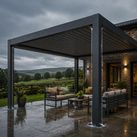 Pérgola Motorizada Impermeable de Aleación de Aluminio Ecológica con Sistema de Techo de Lamas para Patio Rural y Drenaje Integrado por Canaletas