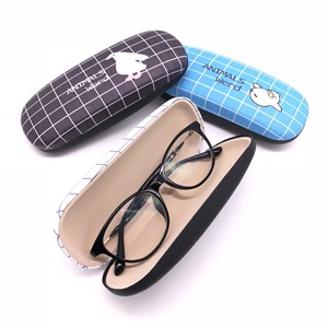Étui à lunettes Xinpeng Grid 160x60x35mm en métal, design mignon de dessin animé pour étudiants - Product Image 1