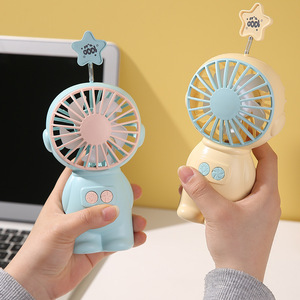 Mini ventilateur astronaute rechargeable par USB, design silencieux, style dessin animé pour étudiants, avec dessus en forme d'étoile - Product Image 3