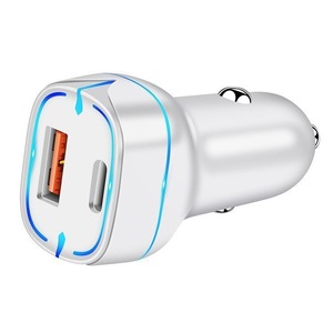 Cargador de Coche Mini Universal USB-C de Doble Puerto, Adaptador de Carga Rápida PD de 15W para Teléfonos Inteligentes y Tabletas, Adaptador de Carga Rápida para Coche de 3.1A - Product Image 4
