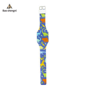 <span class=keywords><strong>Montre</strong></span> numérique pour enfant OEM, impression colorée, Reloj pour enfants, <span class=keywords><strong>montre</strong></span>-bracelet pour adolescents, affichage LED, <span class=keywords><strong>montre</strong></span> pour garçons - Product Image 6