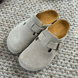 Chaussures à lanières <span class=keywords><strong>orthopédiques</strong></span> pour hommes femmes en cuir de vachette doublé en cuir véritable Birkenstocks Alternative Soft Clogs <span class=keywords><strong>Mules</strong></span> Oem Factory - Product Image 2