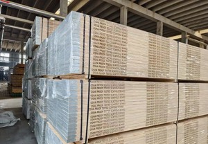 Planche d'échafaudage laminée en bois massif directement en usine planche de bois d'échafaudage LVL en pin pour la <span class=keywords><strong>construction</strong></span> ou l'emballage - Product Image 5