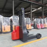 Gerbeur à palettes entièrement électrique 2,5T, gerbeur piéton tout-terrain pour le transport sur terrains complexes et routes accidentées