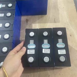 CALB 3.2V 88Ah 磷酸铁锂方形电池，A级，4000+次循环，可堆叠，适用于太阳能ESS家庭备用离网系统 - Product Image 2